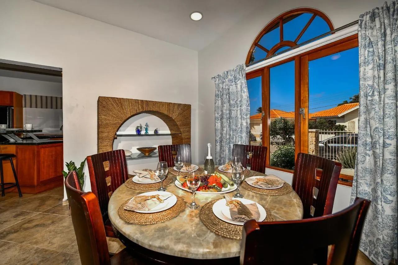 Villa Malmok Lane Palm Beach